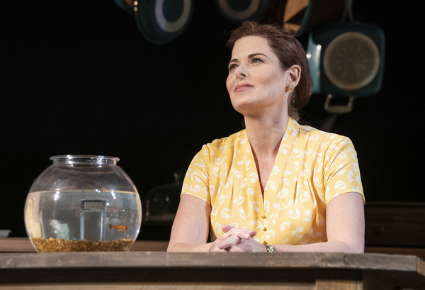 Photos: First Look at Debra Messing & More in BIRTHDAY CANDLES Image